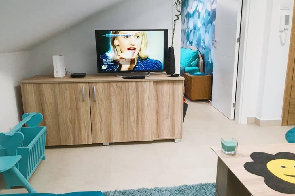 Apartman Santorini Novi Sad Exterior foto